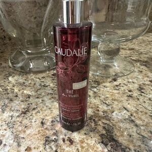 RARE!! Discontinued The Des Vignes Caudalie Nourishing Body and Hair Oil